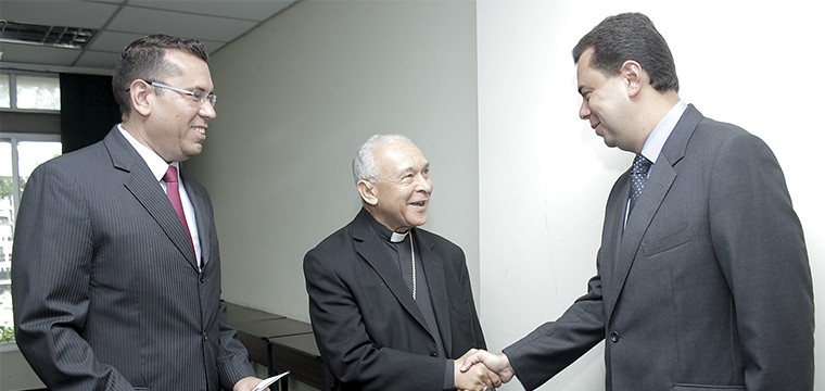 Ecarri y Morales en la CEV: “Es criminal desconocer el voto en medio de una crisis de hambre”