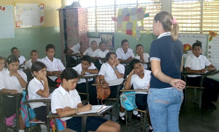 Escuela y Antiescuela, por Arturo Uslar Pietri