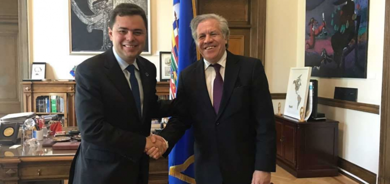 Ecarri se reúne con Almagro: “La vía para alcanzar el desarrollo y consolidar la democracia es la educación”